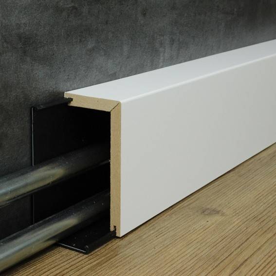 Neuhofer | Heizrohrabdeckleiste "Crotone" | FRA04 | MDF | 41 x 141 x 2400 mm | Weiß | Rohrabdeckung Neuhofer | Heizrohrabdeckleiste "Crotone" | FRA04 | MDF | 41 x 141 x 2400 mm | Weiß | Rohrabdeckung