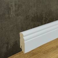Neuhofer | Sockelleiste "Cambiano" | FU073L | MDF | 18 x 70 x 2400 mm | Weiß | Berliner Profil