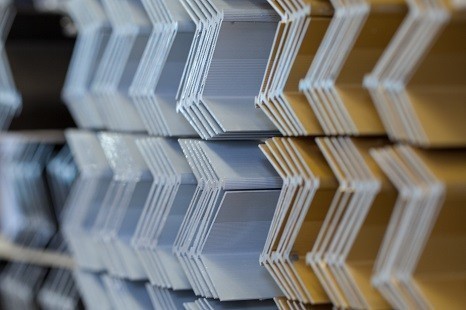 metallleisten_eckprofile_treppenleisten_metallprofile